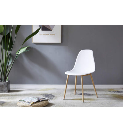 chaise-scandinave-blanche-decoration