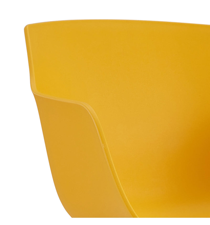 chaise-scandinave-jaune-moutarde-accoudoires