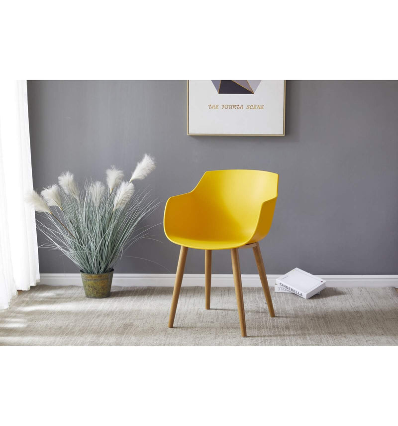 chaise-scandinave-jaune-moutarde-decoration
